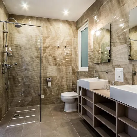 Boco Boutique Konukevi Cospicua