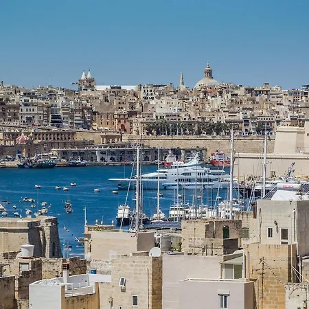 Boco Boutique בית הארחה 4*